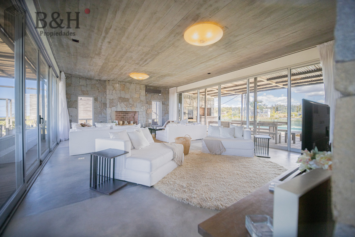 Santa Monica - GoPunta - Portal Inmobiliario de Punta del Este - Maldonado