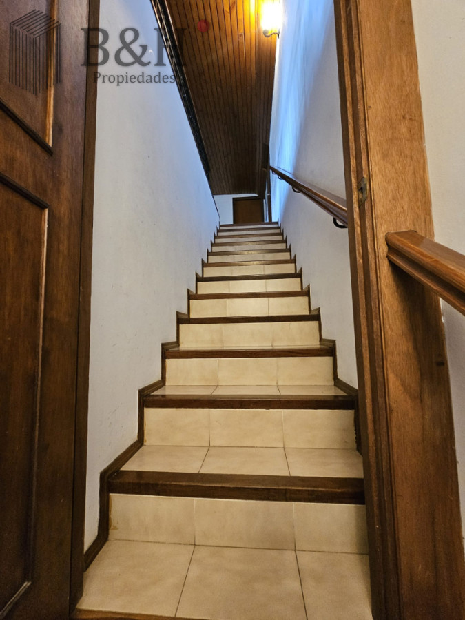 Casa ID.6424 - Gran casa en venta en zona comercial de Lugano San Rafael