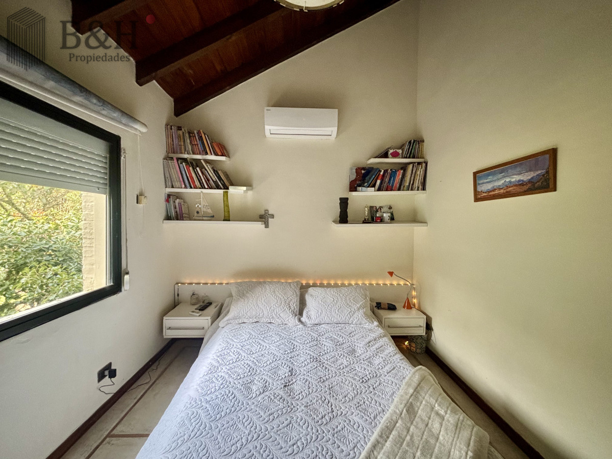 Casa ID.6423 - Casa en venta de 3 dormitorios en Golf, Punta del Este