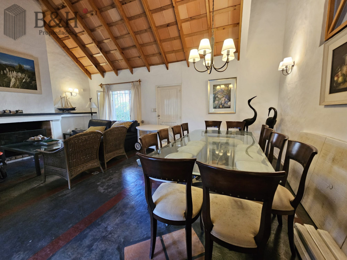 Casa ID.7453 - Venta casa de 3 dormitorios en Aidy Grill Punta Del Este