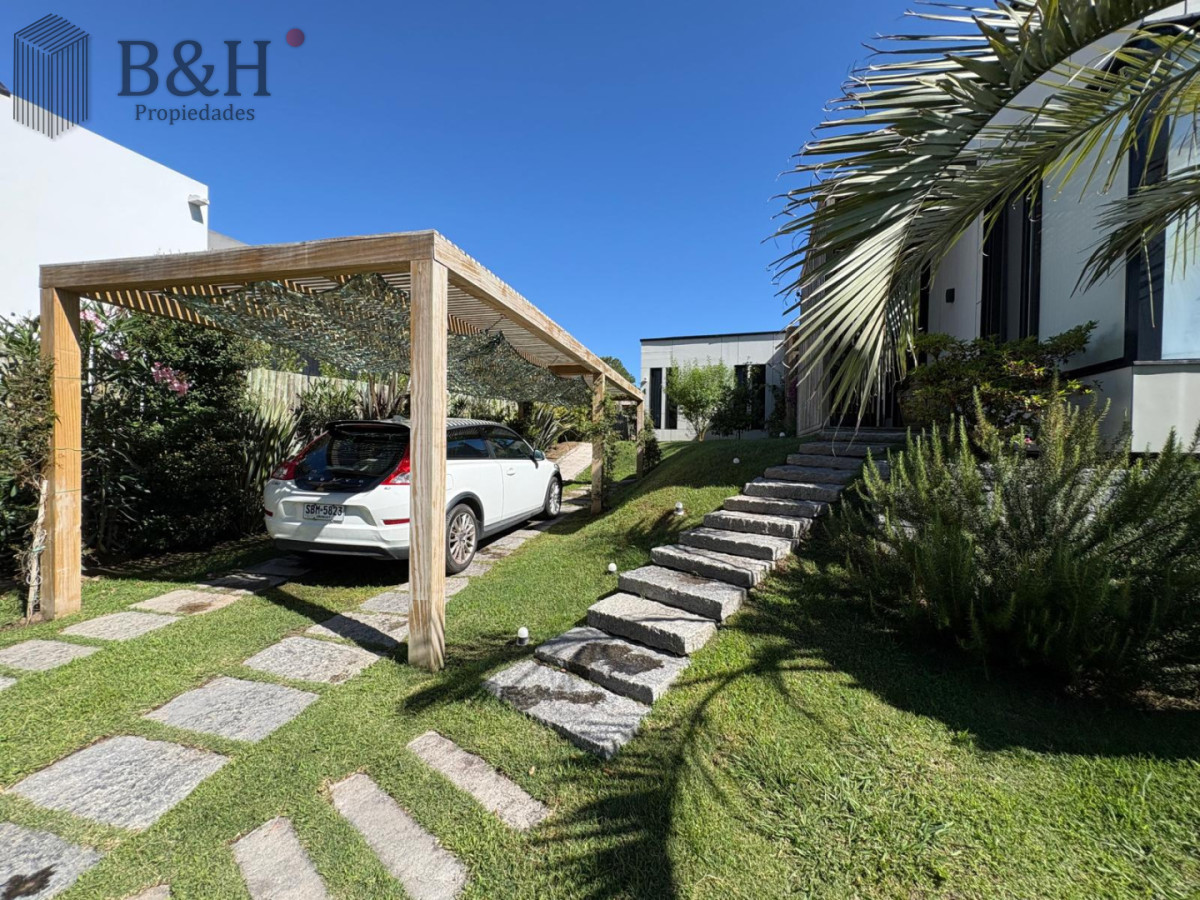 Casa ID.8048 - Casa en alquiler temporal de 3 dormitorios en Beverly Hills