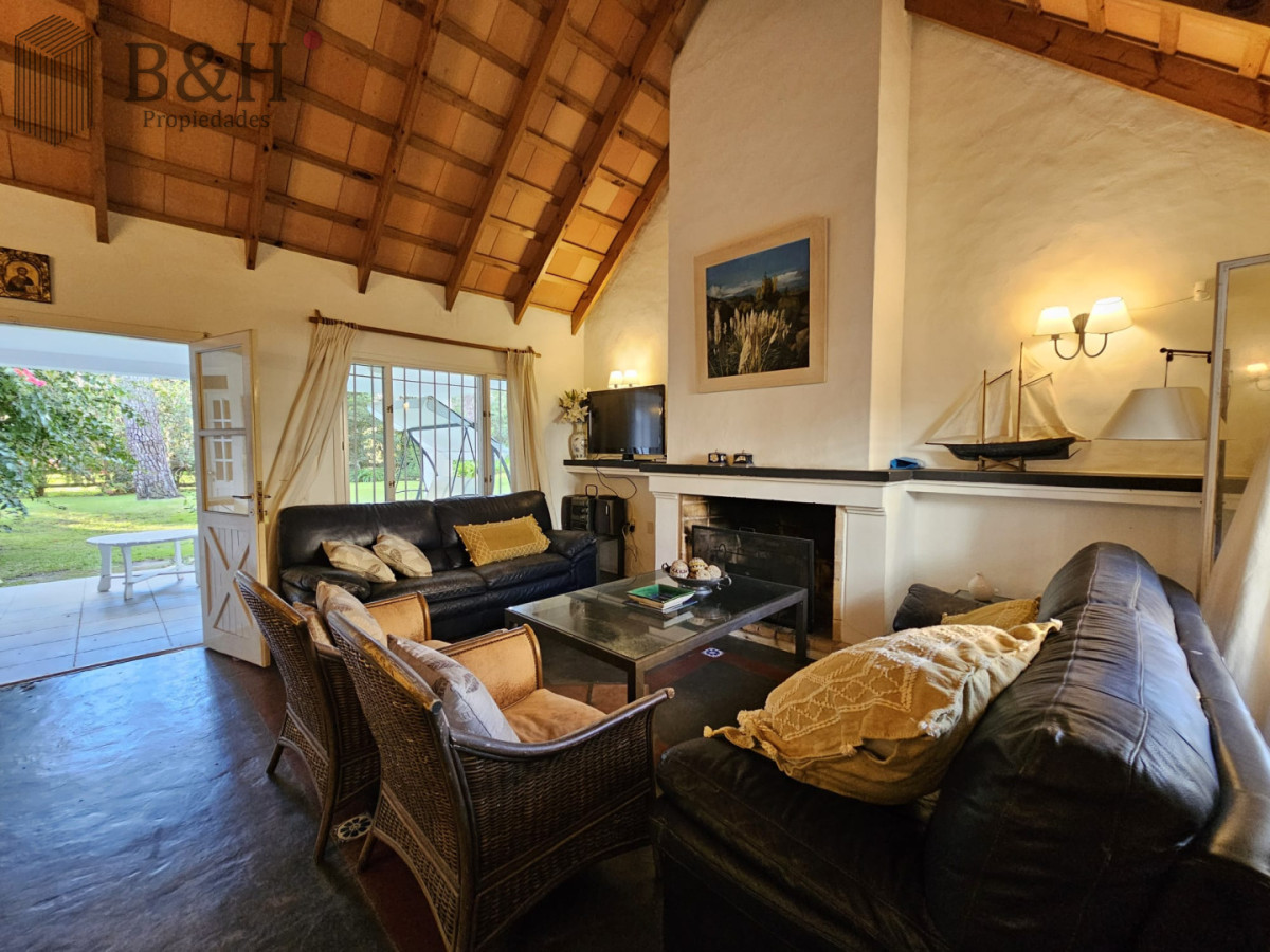 Casa ID.7453 - Venta casa de 3 dormitorios en Aidy Grill Punta Del Este