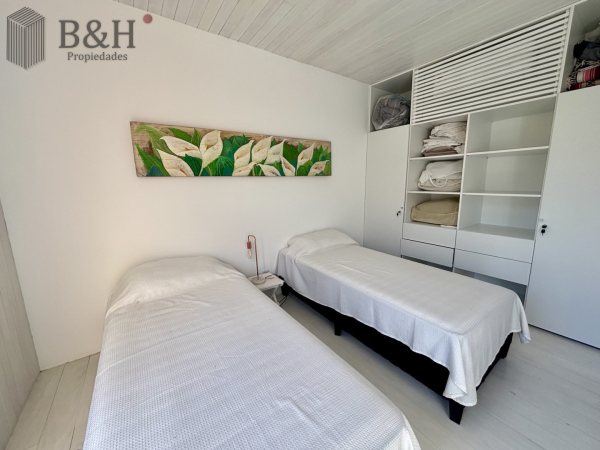Casa ID.7600 - Venta Casa de 3 dormitorios en Manantiales