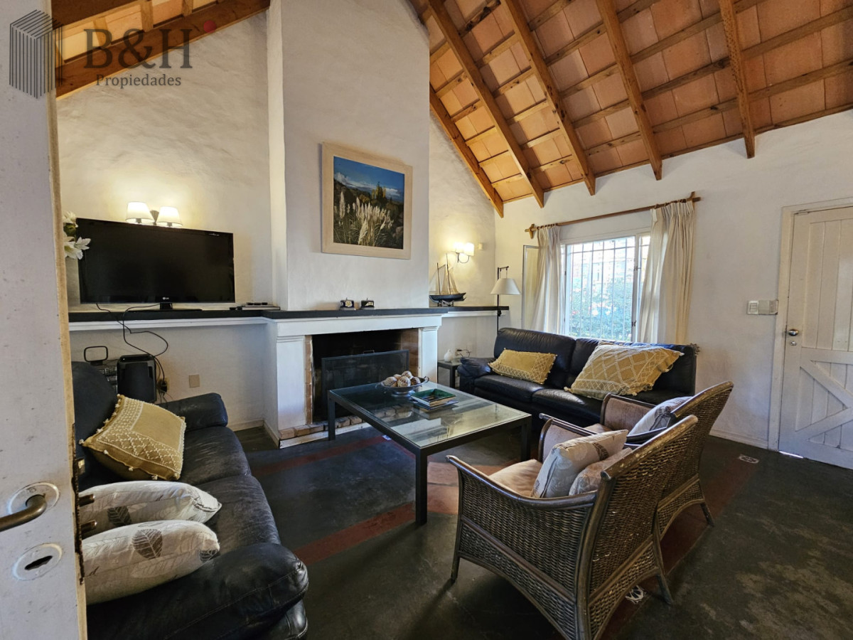 Casa ID.7453 - Venta casa de 3 dormitorios en Aidy Grill Punta Del Este