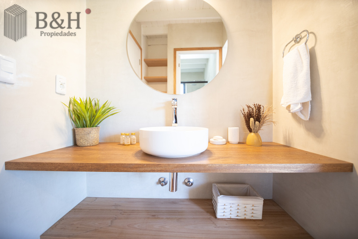 Casa ID.3152 - Casa en venta de 4 dormitorios, en Jose Ignacio, Barrio Laguna Escondida