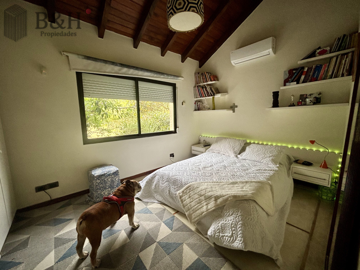 Casa ID.6423 - Casa en venta de 3 dormitorios en Golf, Punta del Este