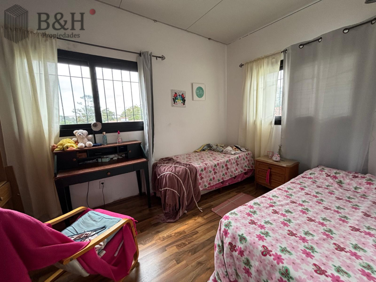 Casa ID.4800 - Casa en venta de 3 dormitorios en Pinares con Piscina