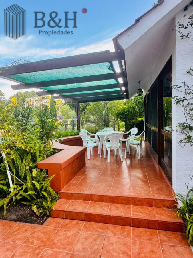 Casa ID.6424 - Gran casa en venta en zona comercial de Lugano San Rafael