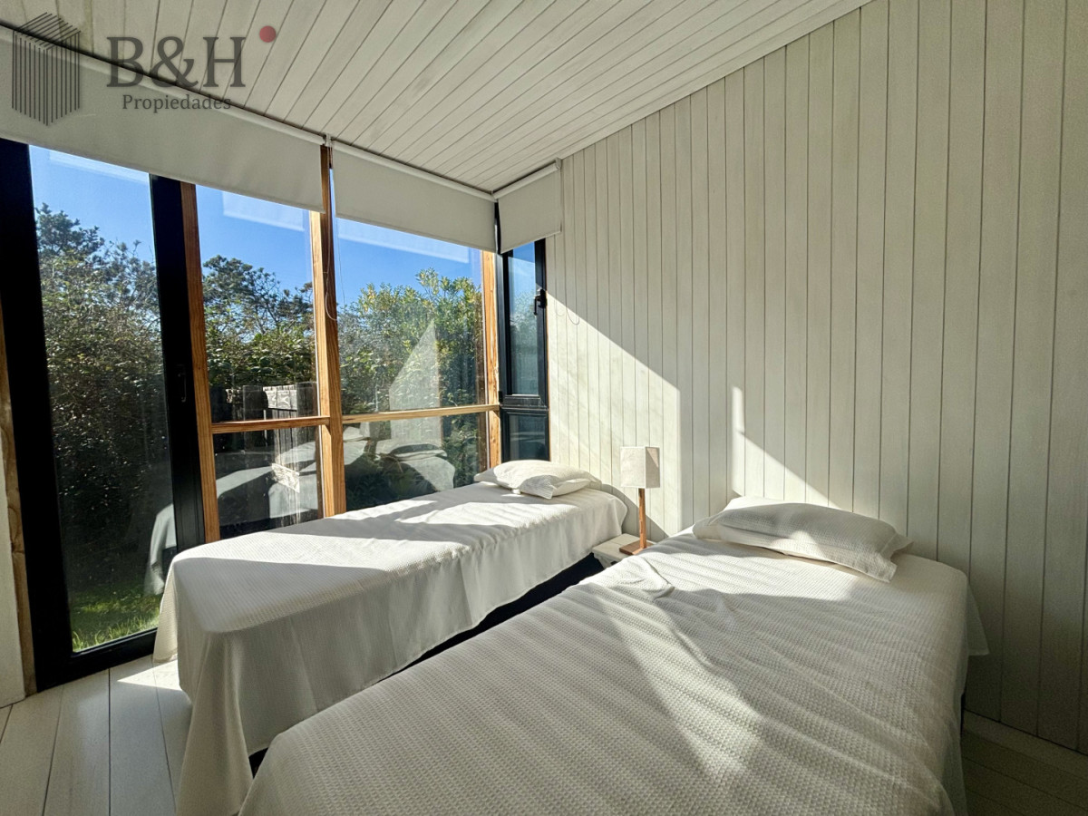 Casa ID.7600 - Venta Casa de 3 dormitorios en Manantiales
