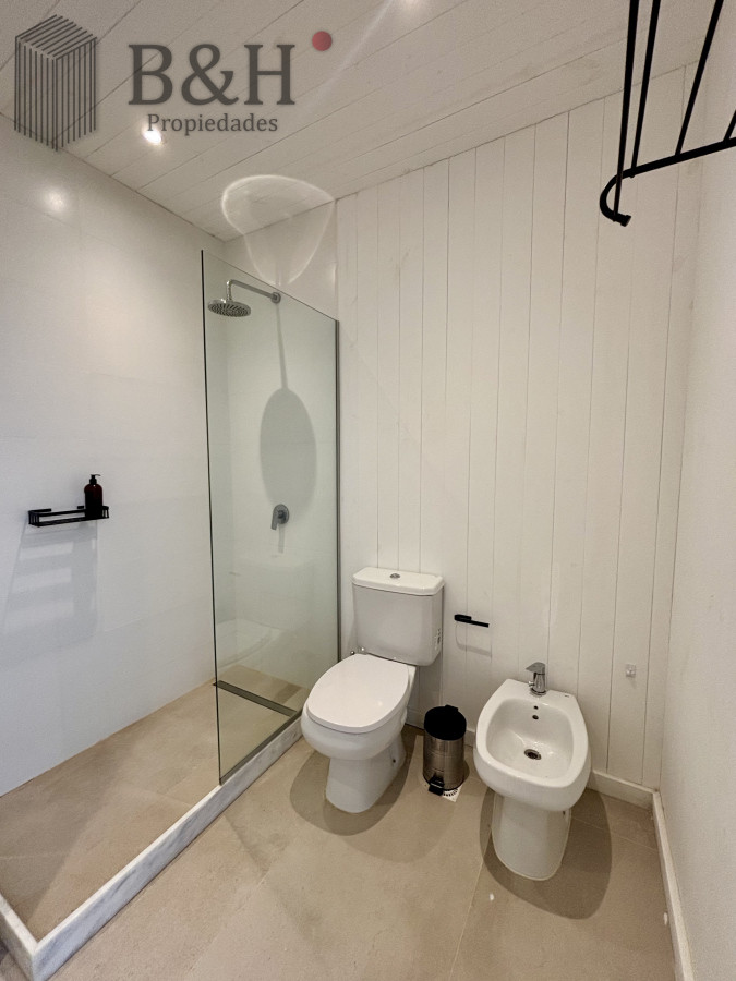 Casa ID.5068 - Casa en venta de 4 dormitorios en la Barra, Barrio Don Miguel 