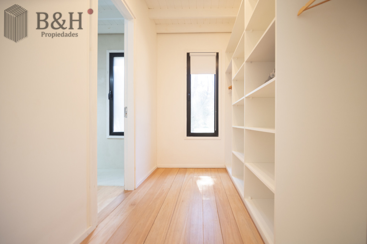 Casa ID.3152 - Casa en venta de 4 dormitorios, en Jose Ignacio, Barrio Laguna Escondida