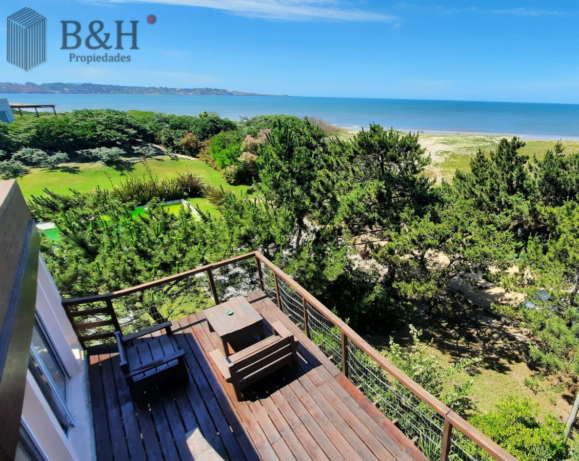 Casa ID.6456 - Casa en venta con vista al mar Tío Tom