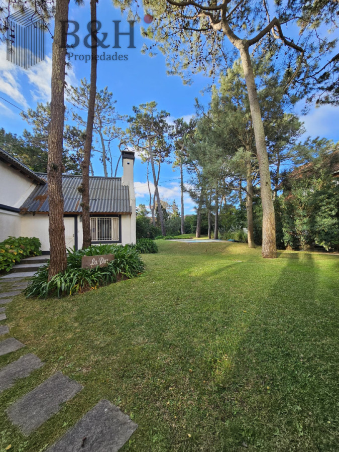 Casa ID.7453 - Venta casa de 3 dormitorios en Aidy Grill Punta Del Este