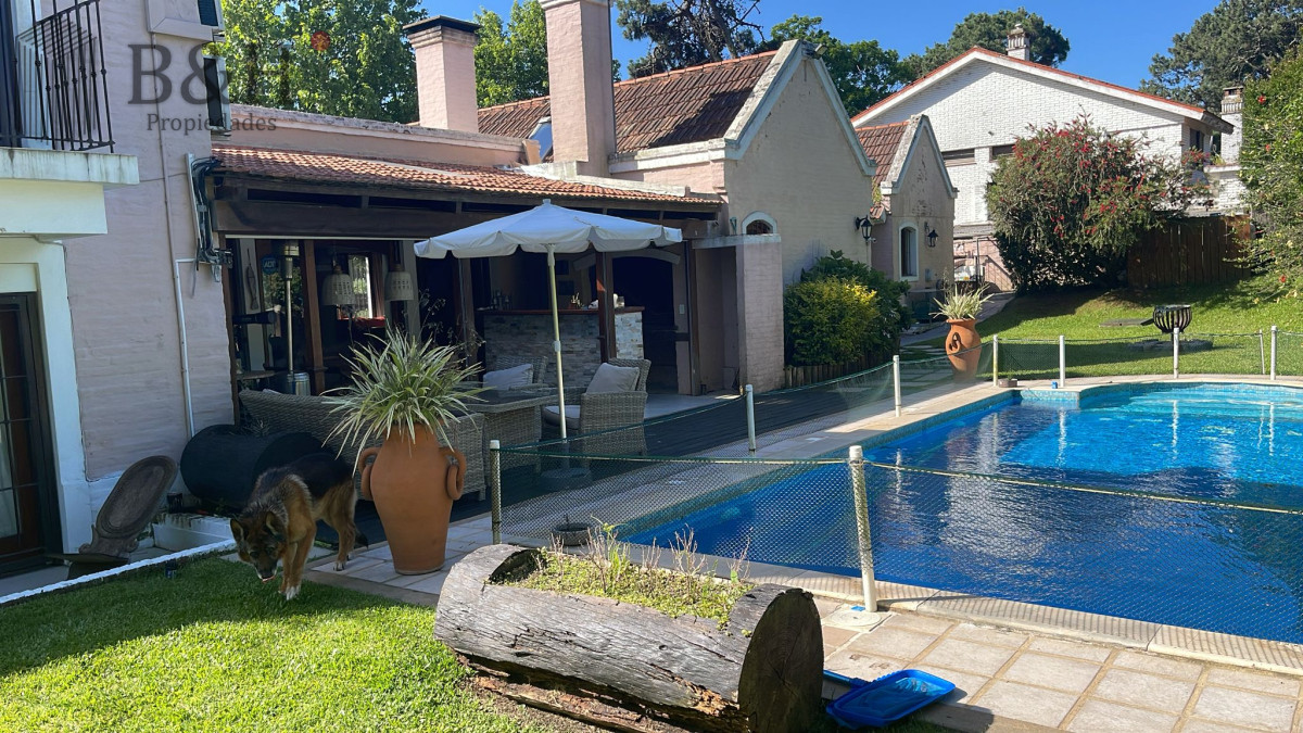 Casa ID.4181 - Hermosa casa ubicada en Playa Mansa Punta Del Este