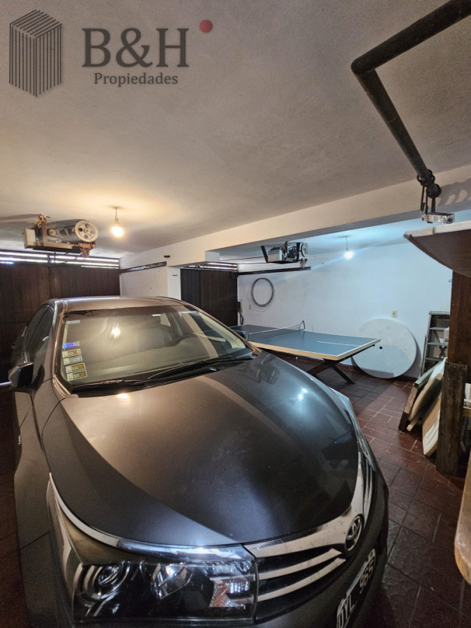 Casa ID.6424 - Gran casa en venta en zona comercial de Lugano San Rafael