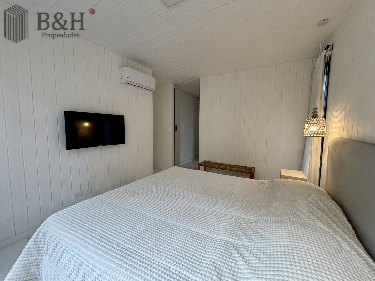 Casa ID.5068 - Casa en venta de 4 dormitorios en la Barra, Barrio Don Miguel 