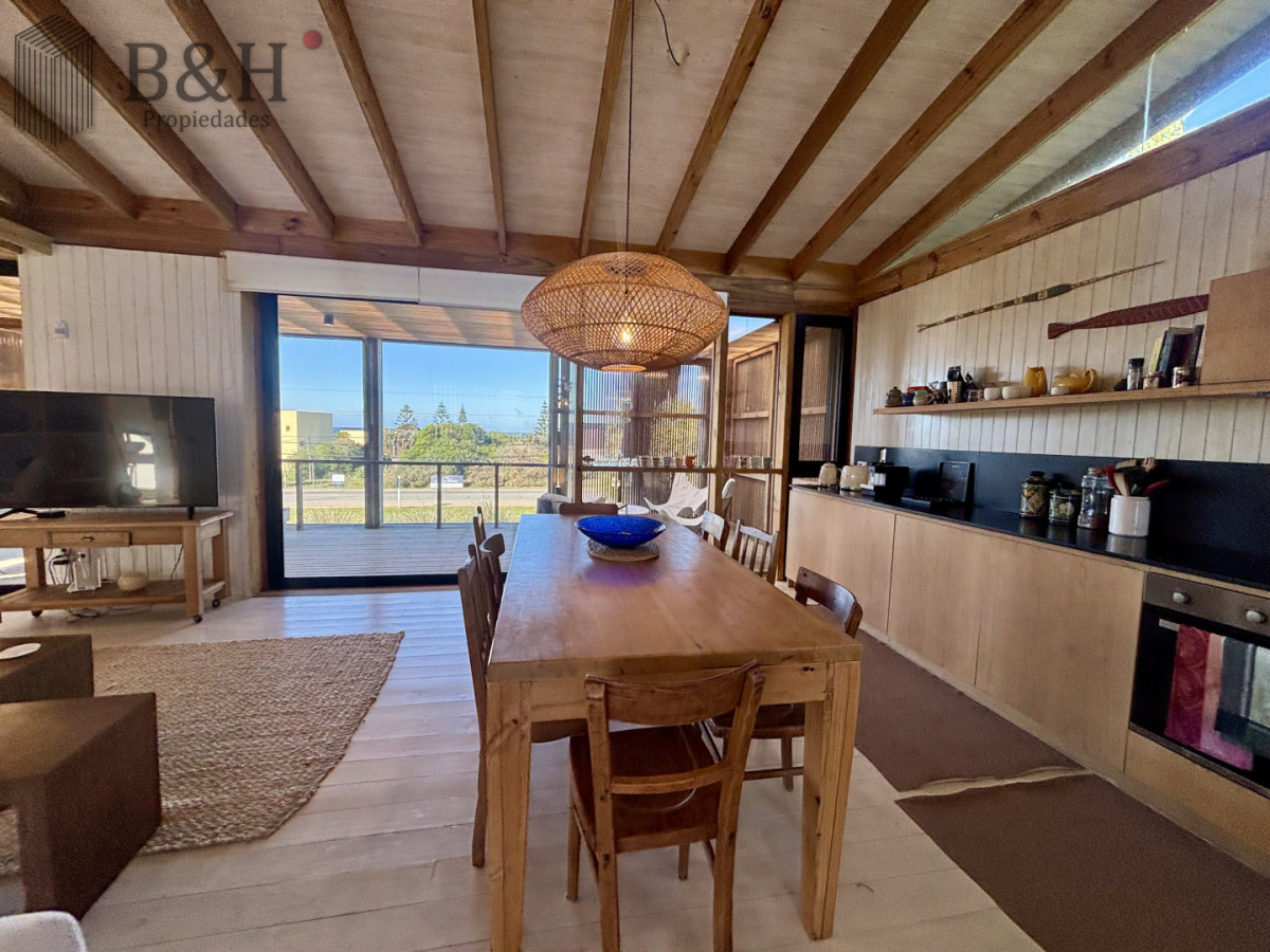 Casa ID.7600 - Venta Casa de 3 dormitorios en Manantiales
