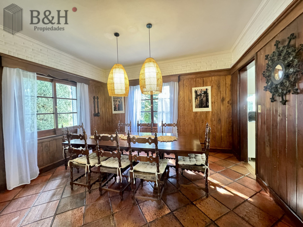 Casa ID.3575 - Espectacular casa en el corazón de la mansa