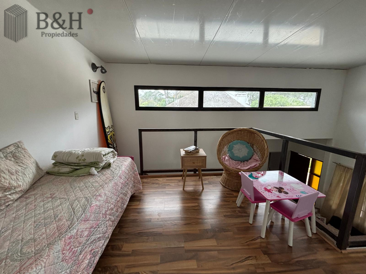Casa ID.4800 - Casa en venta de 3 dormitorios en Pinares con Piscina