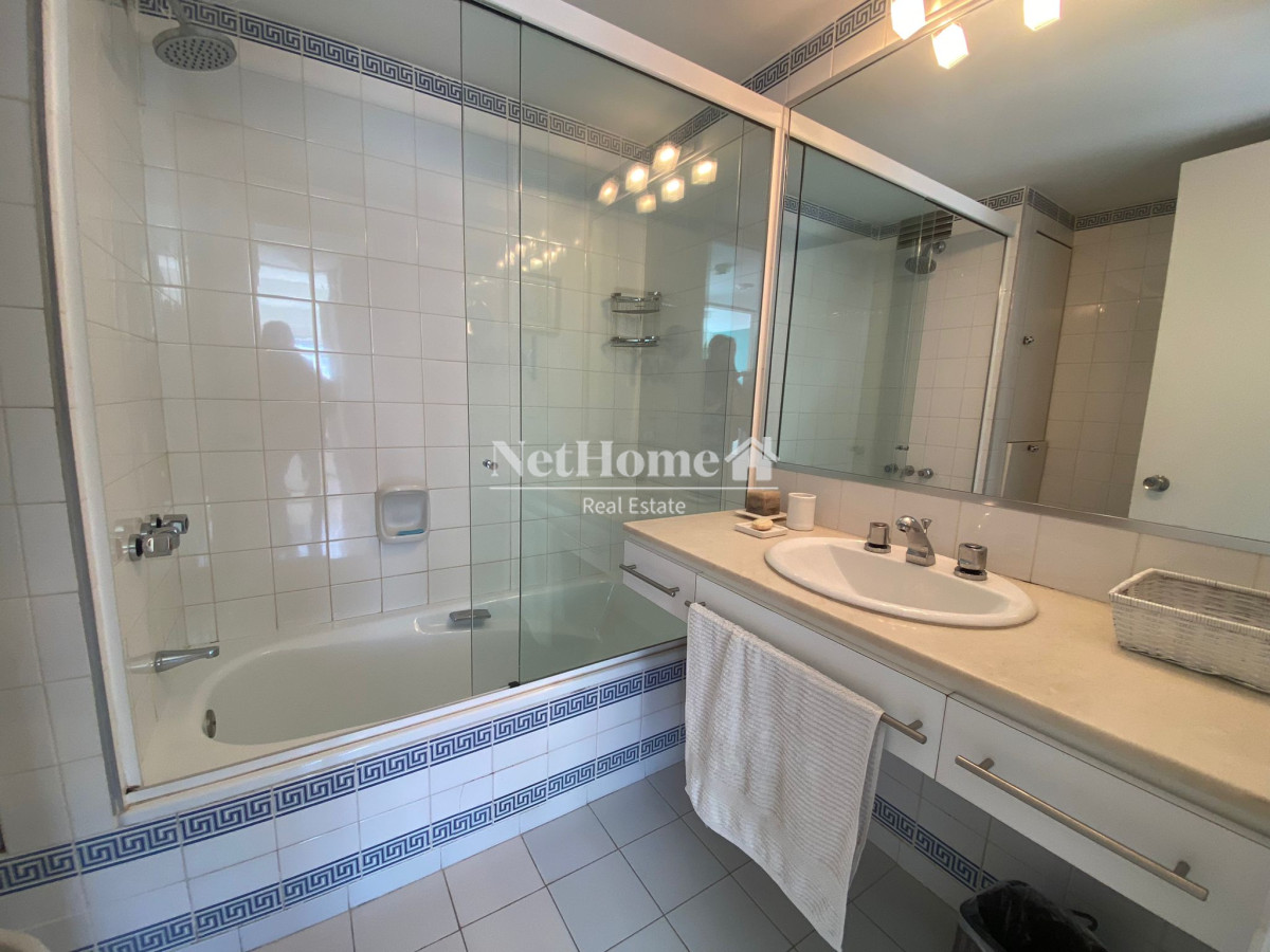 Apartamento ID.170 - Playa Brava APartamento 3 Dormitorios con vista al Mar