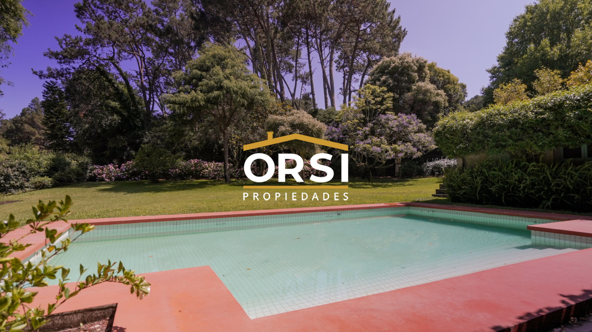 Casa ID.343 - Casa en venta de 5 dormitorios en el Golf