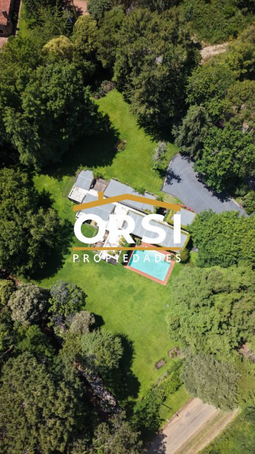 Casa ID.343 - Casa en venta de 5 dormitorios en el Golf