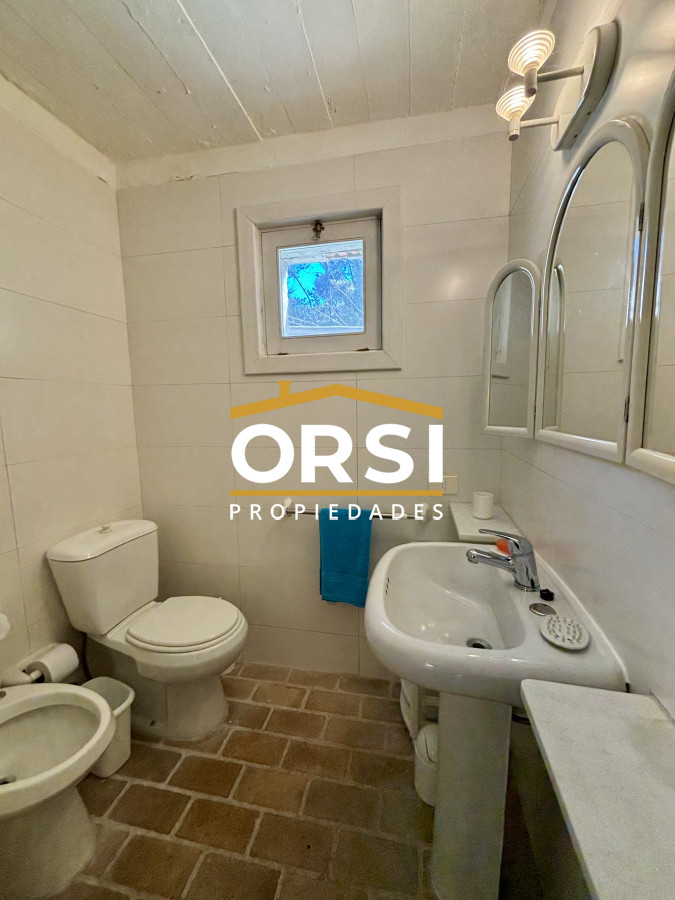 Casa ID.343 - Casa en venta de 5 dormitorios en el Golf