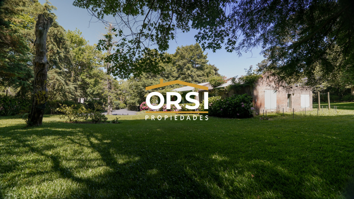 Casa ID.343 - Casa en venta de 5 dormitorios en el Golf