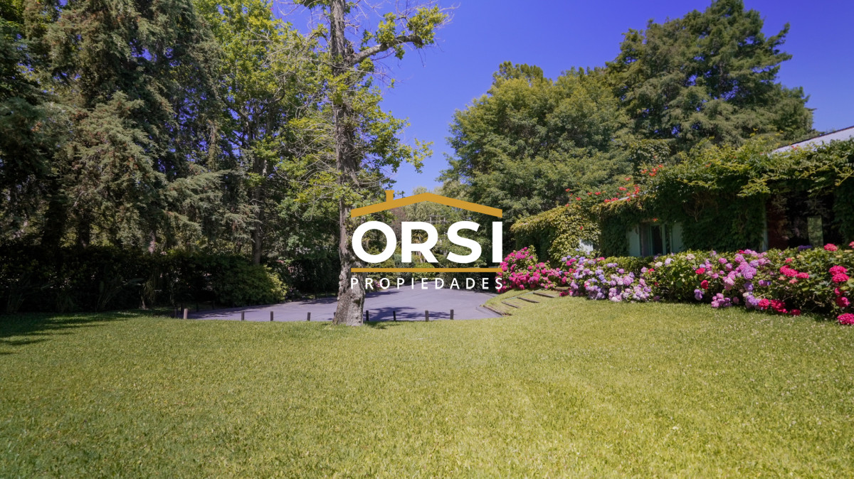 Casa ID.343 - Casa en venta de 5 dormitorios en el Golf