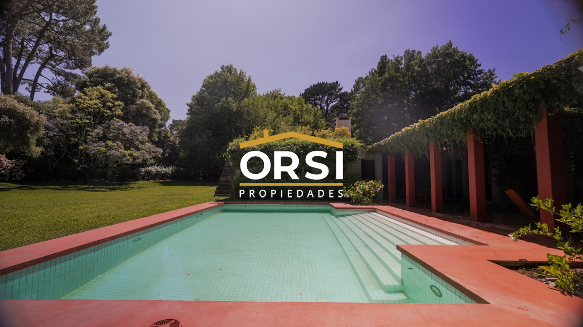 Casa ID.343 - Casa en venta de 5 dormitorios en el Golf