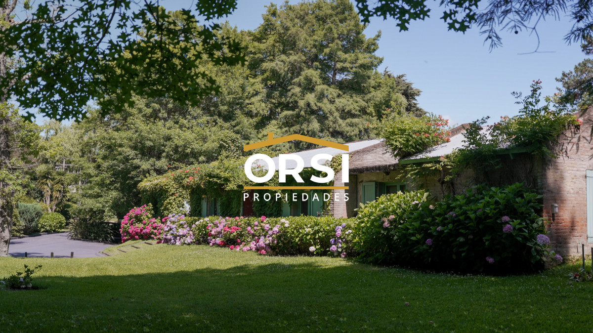 Casa ID.343 - Casa en venta de 5 dormitorios en el Golf