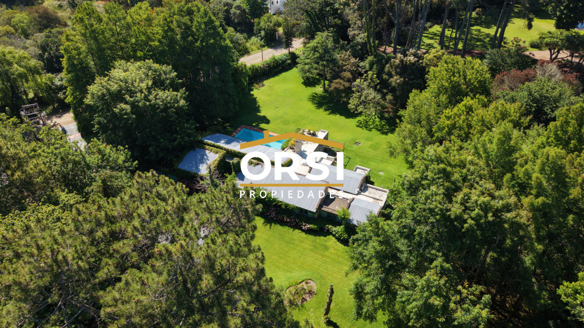 Casa ID.343 - Casa en venta de 5 dormitorios en el Golf