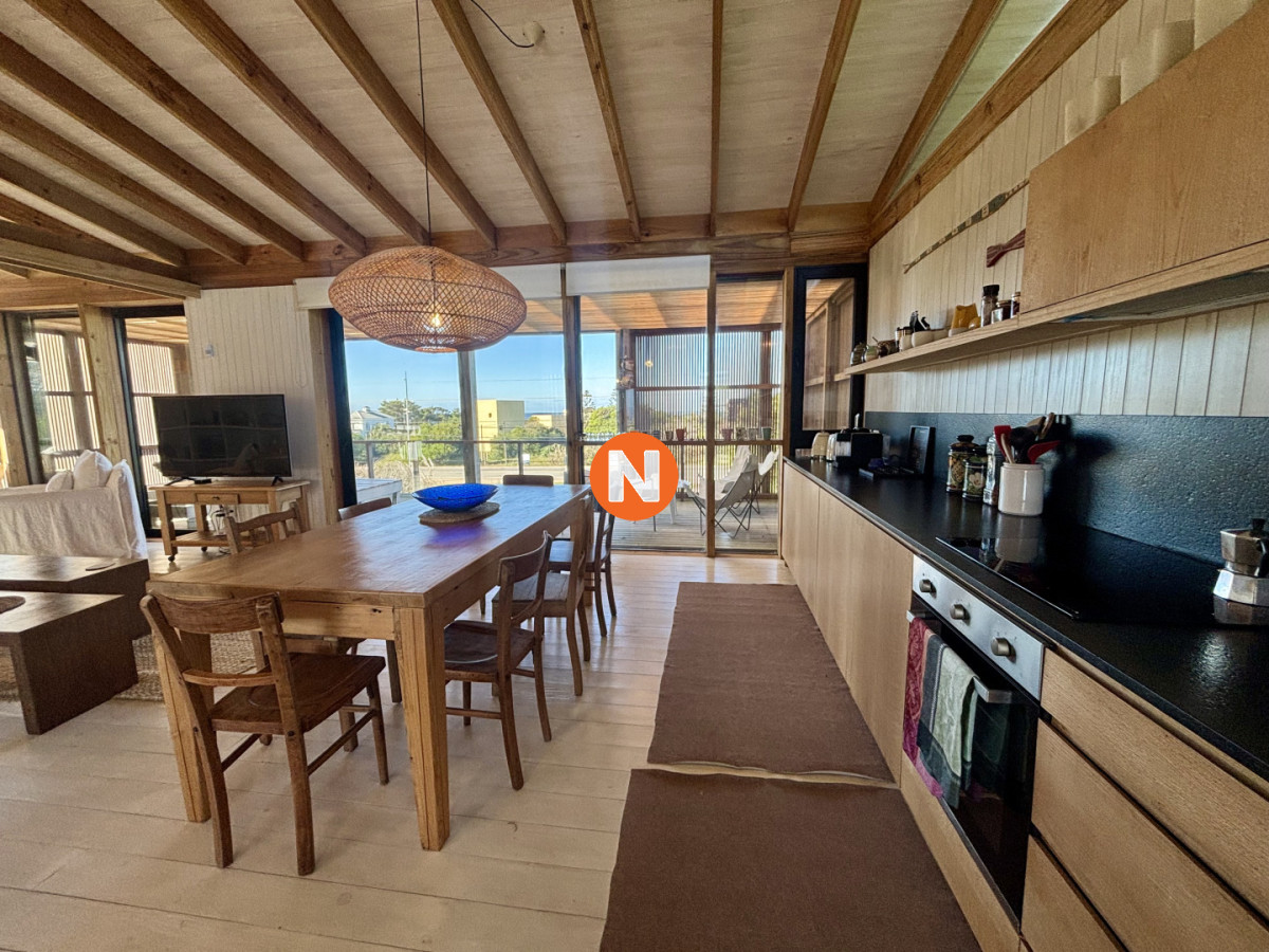 Casa Ref.225502 - Venta Casa de 3 dormitorios en Manantiales, en Altos de Puntas Piedras 