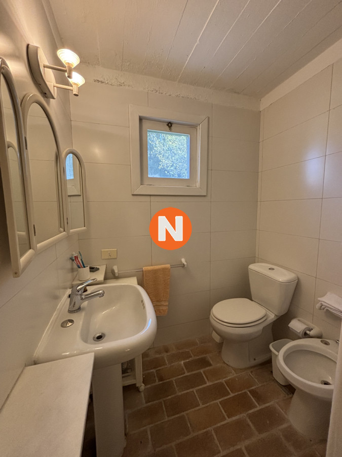 Casa Ref.223981 - Casa en venta de 5 dormitorios en el Golf