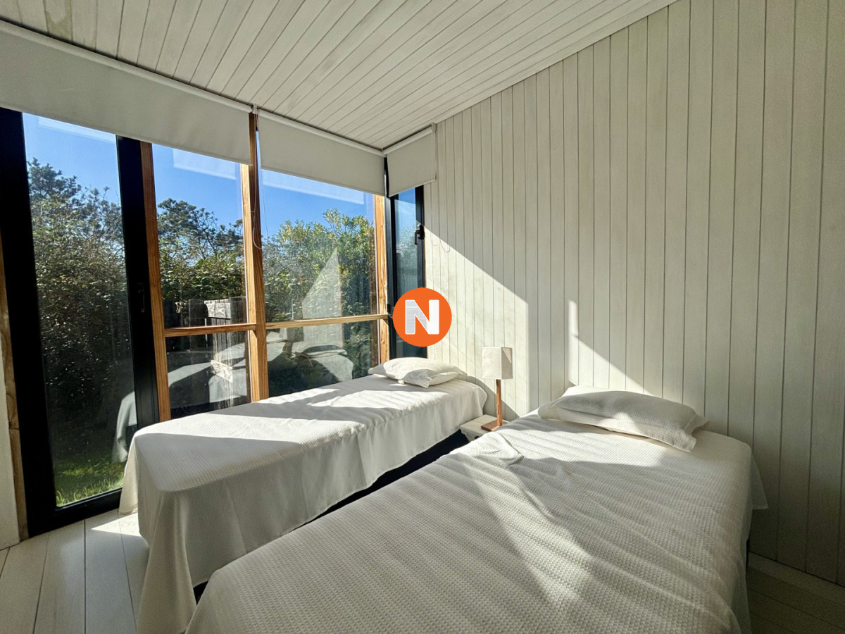 Casa Ref.225502 - Venta Casa de 3 dormitorios en Manantiales, en Altos de Puntas Piedras 