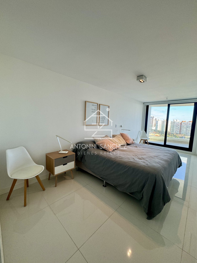 Apartamento ID.2471 - Apartamento en venta de 3 suites, en Aidy Grill, edificio Art Tower