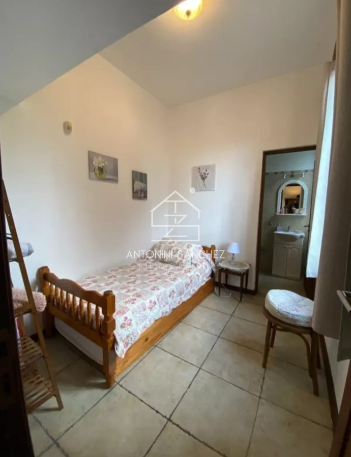 Casa ID.2784 - Alquiler temporada casa de 5 dormitorios en playa Mansa.