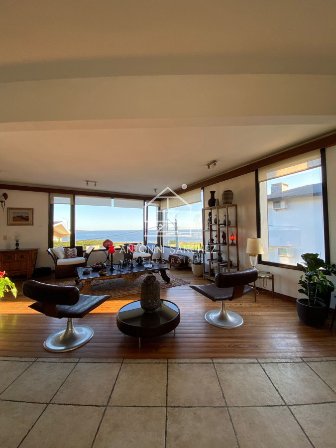 Casa ID.2784 - Alquiler temporada casa de 5 dormitorios en playa Mansa.