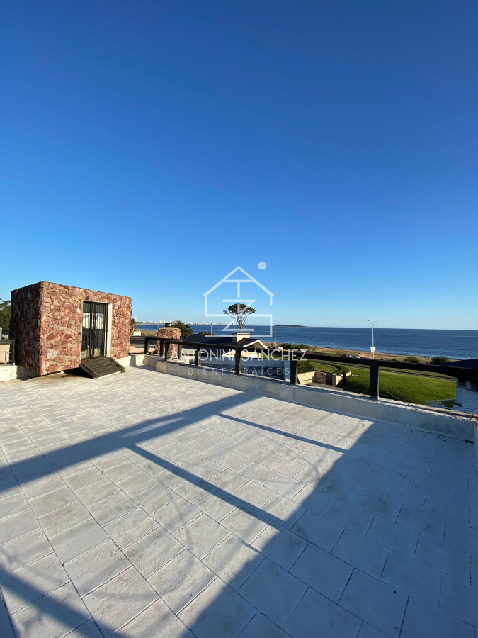 Casa ID.2784 - Alquiler temporada casa de 5 dormitorios en playa Mansa.