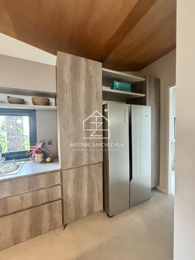 Casa ID.4651 - Venta casa de 4 dormitorios en Rincón del Indio, Barrio Privado Noreste Residences