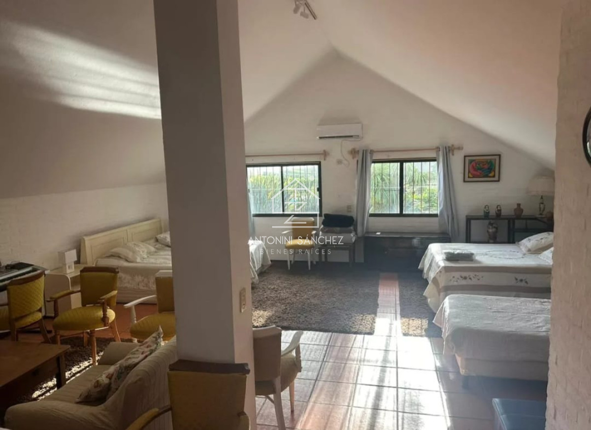 Casa ID.2784 - Alquiler temporada casa de 5 dormitorios en playa Mansa.