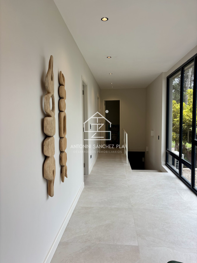 Casa ID.4651 - Venta casa de 4 dormitorios en Rincón del Indio, Barrio Privado Noreste Residences