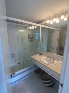 Apartamento ID.863/Apartamento-en-alquiler,-de-3-dormitorios,-en-playa-brava,-frente-al-mar!- - Apartamento en alquiler, de 3 dormitorios, en playa brava, frente al mar! 