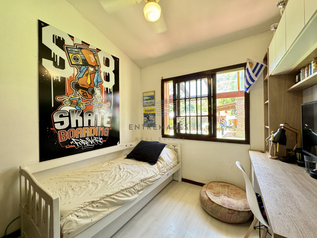 Casa ID.107 - Casa en venta, de 3 dormitorios, en zona Cantegril 