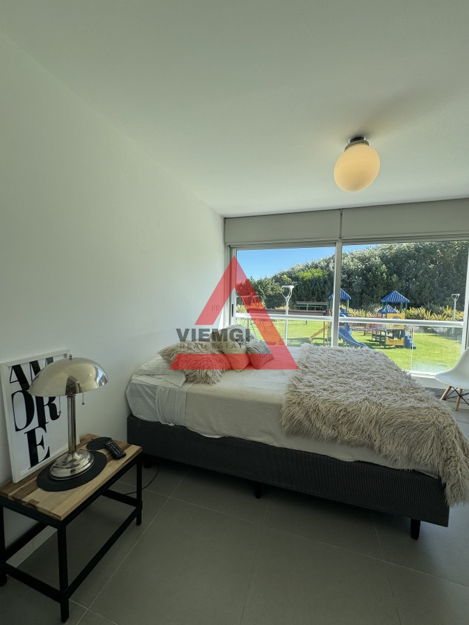 Apartamento ID.170 - Apartamento en venta de 2 dormitorios en playa Brava, complejo Silente.