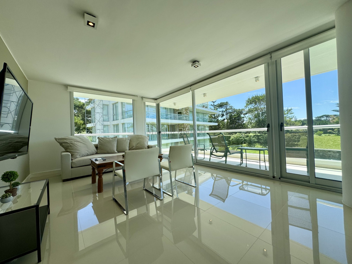 Apartamento ID.133 - Venta apartamento de 3 dormitorios en Playa Brava 