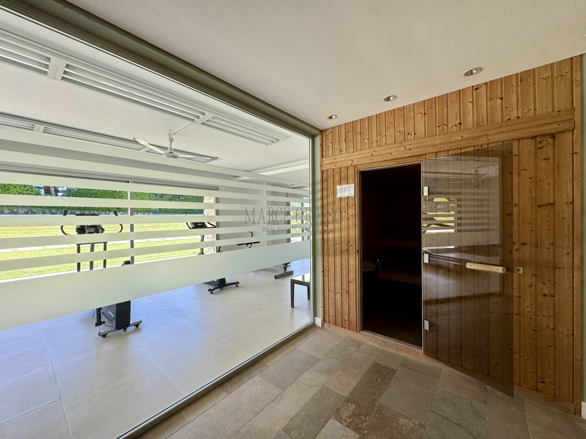 Apartamento ID.133 - Venta apartamento de 3 dormitorios en Playa Brava 