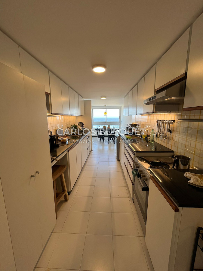 Apartamento ID.445 - Apartamento en alquiler temporal, de 3 dormitorios. en zona brava!