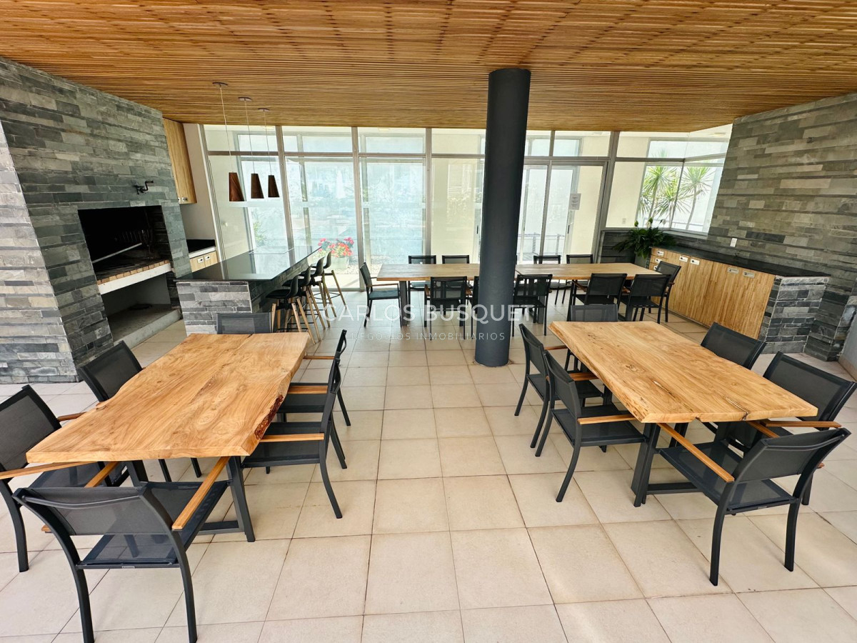 Apartamento ID.805 - Apartamento 3 dormitorios en alquiler temporal frente al mar Peninsula Punta Del Este