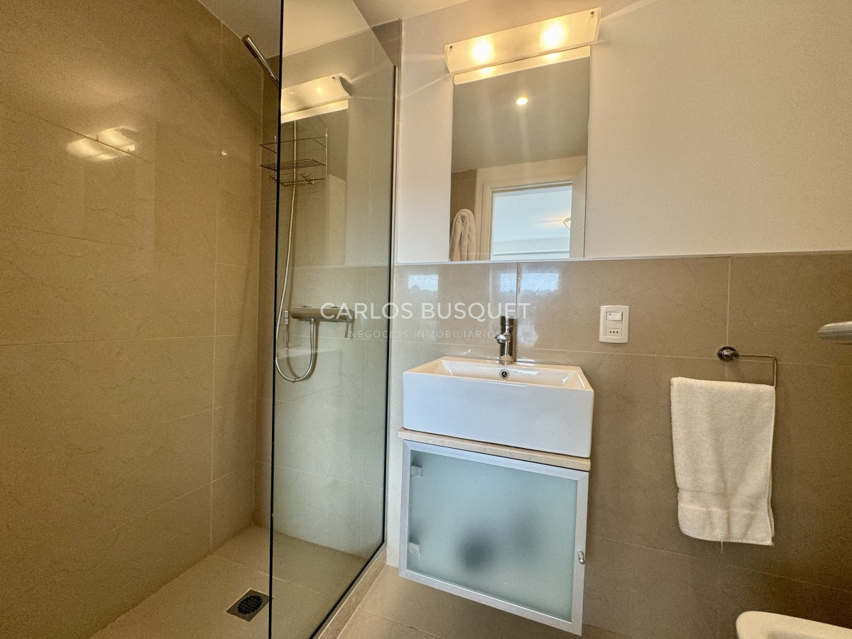 Apartamento ID.736 - Departamento primera linea Playa Brava